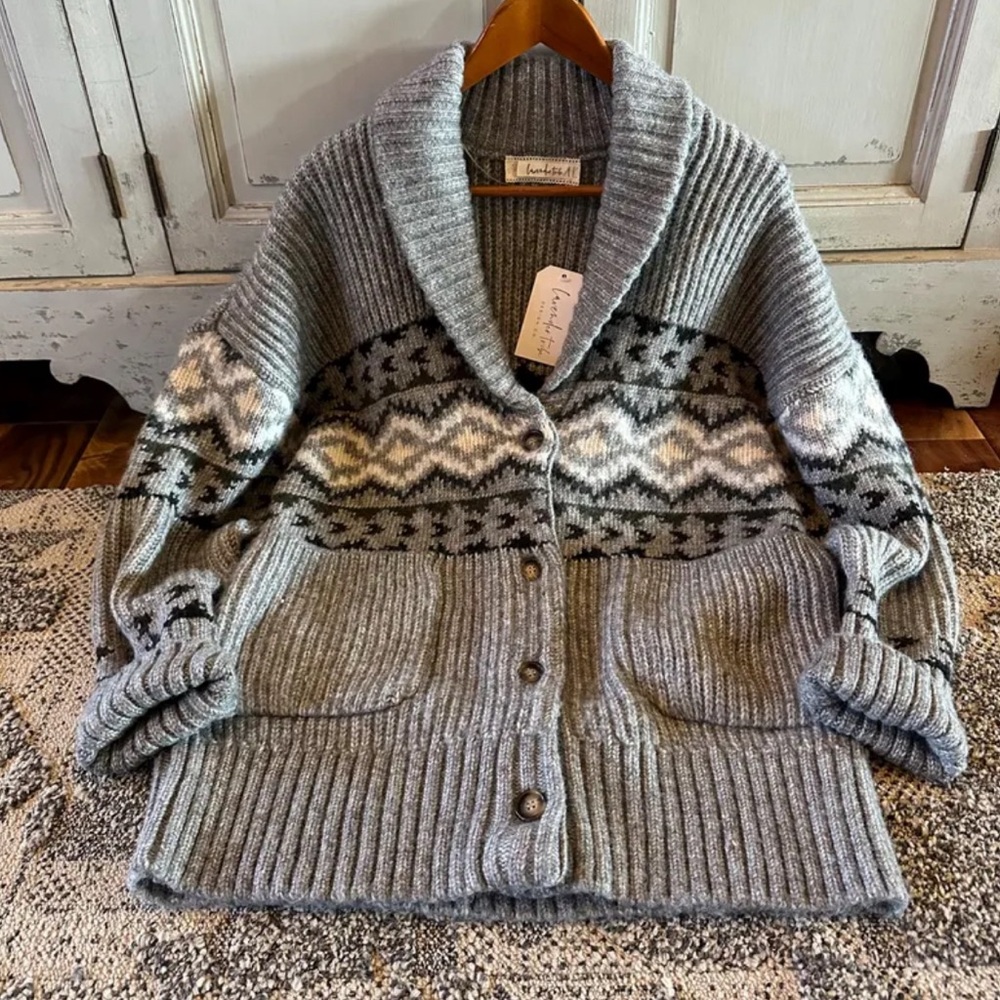 New Western Cowichan Print Long Grey Cardigan Sweater Thick Chunky Knit - Picture 7 of 13